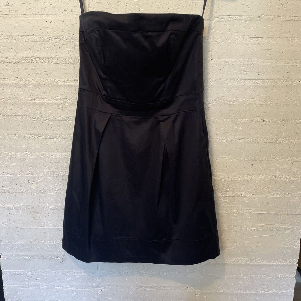 Classic Evening Rock Chic Glam Minimalist LBD Strapless Mini Dress Pockets 6